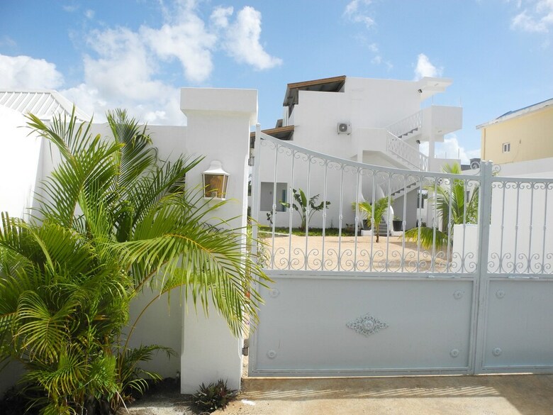 Le Mandala Moris B&B Guesthouse
