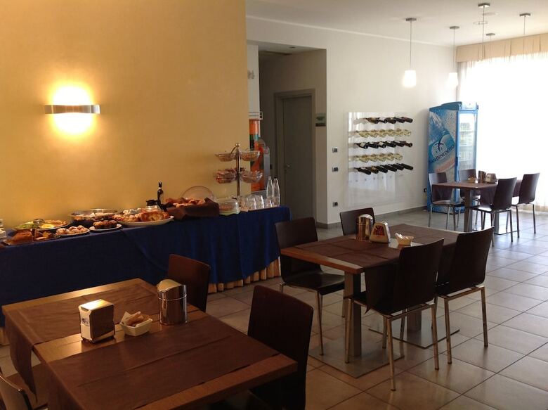 Posada Hotel Bed & Business