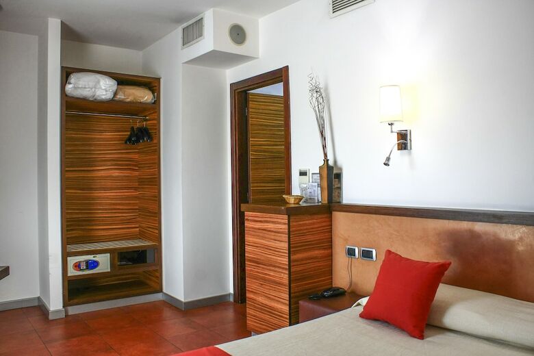 Posada Hotel Bed & Business