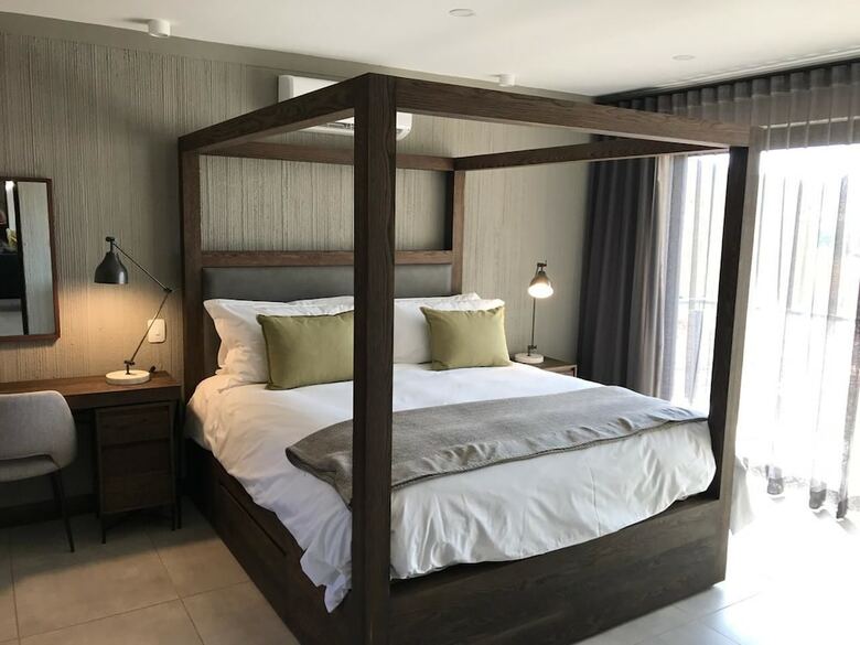Posada Bakubung Self-catering Chalets