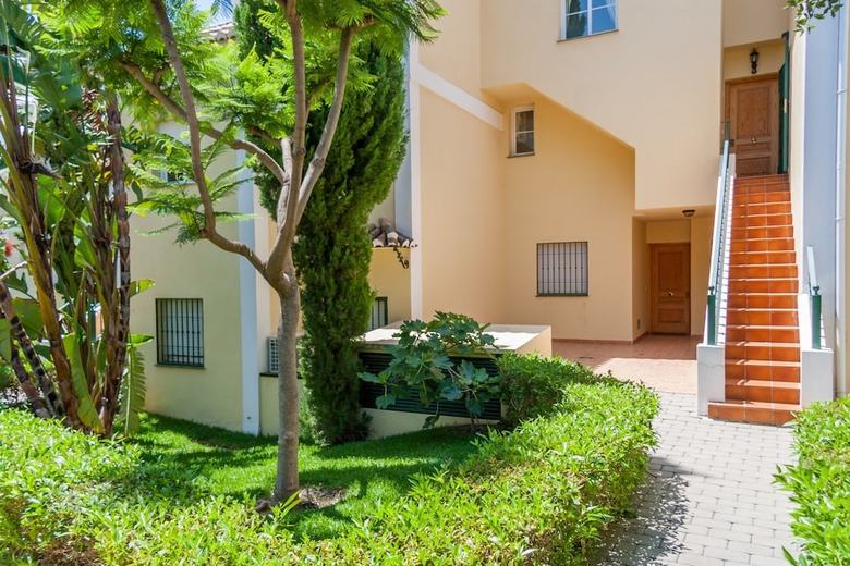 Apartamentos Jardines de Burriana Playa Nerja Canovas