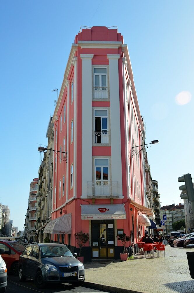 Hotel Rooms Fado