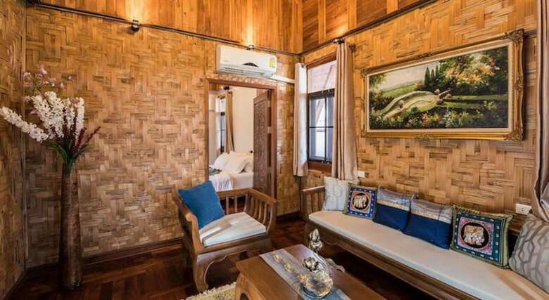 Hotel Leela House