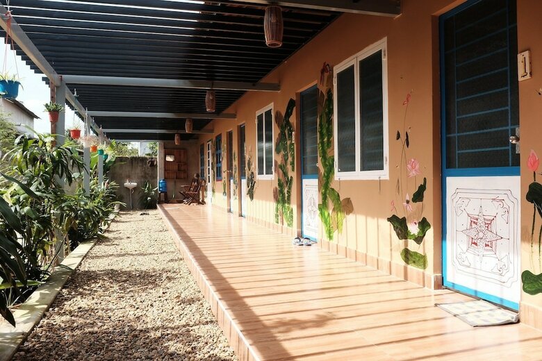 Hostal Trai Hoa Vang Homestay - Hostel