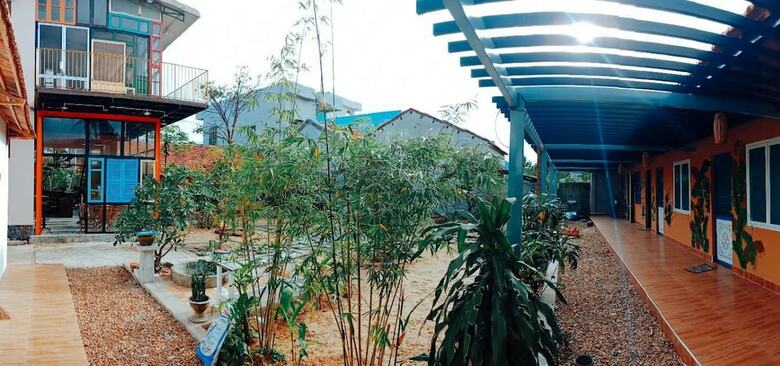 Hostal Trai Hoa Vang Homestay - Hostel