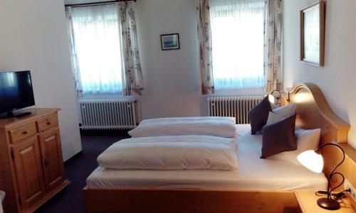 Hostal Hotel Pension Lindenhof