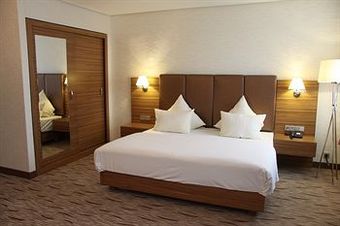 Airport Hotel Global