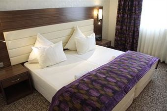 Airport Hotel Global