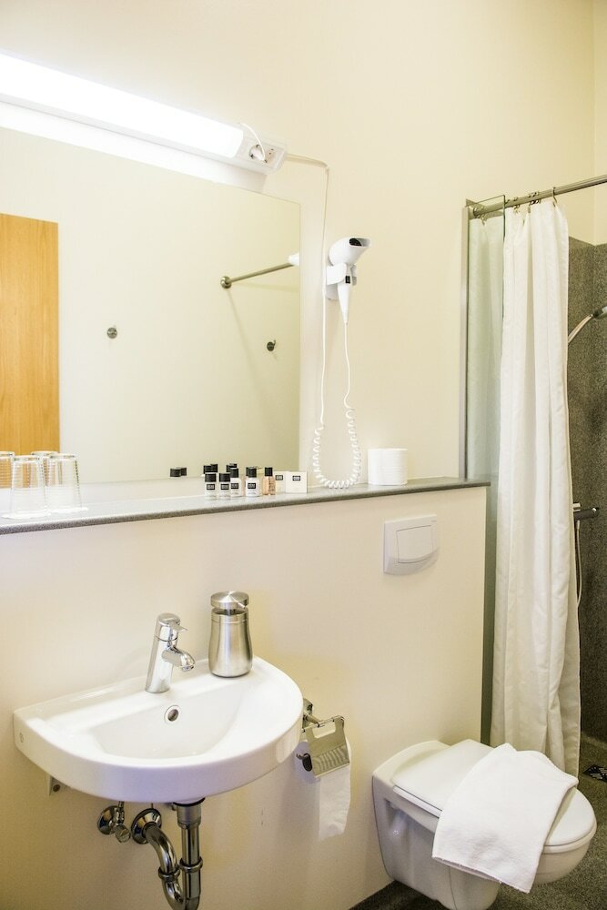 Hotel H�fn Inn Guesthouse