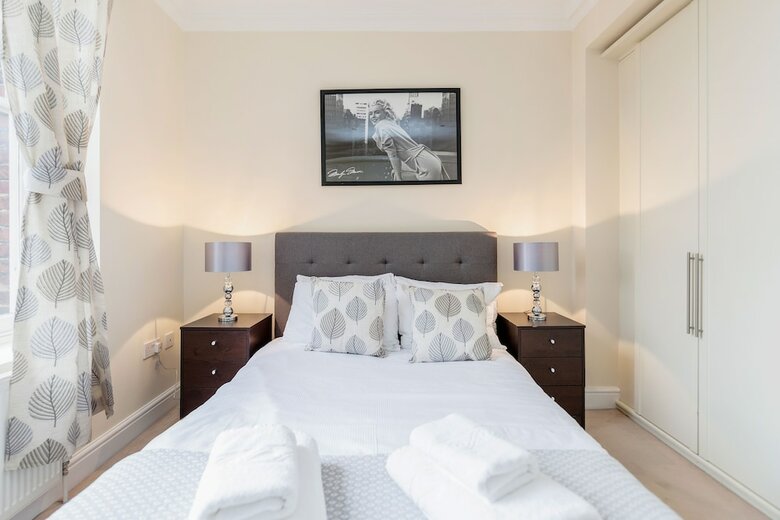 Spectacular Strand Two Bed Apartment