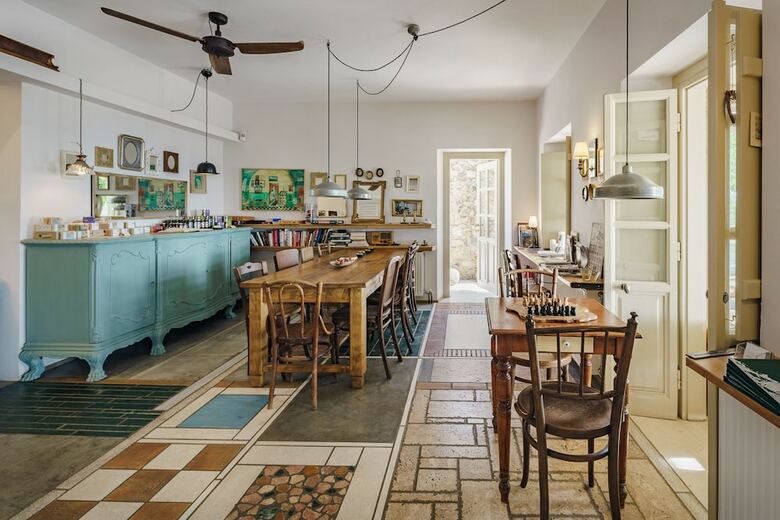 Hotel Mazaraki Guesthouse