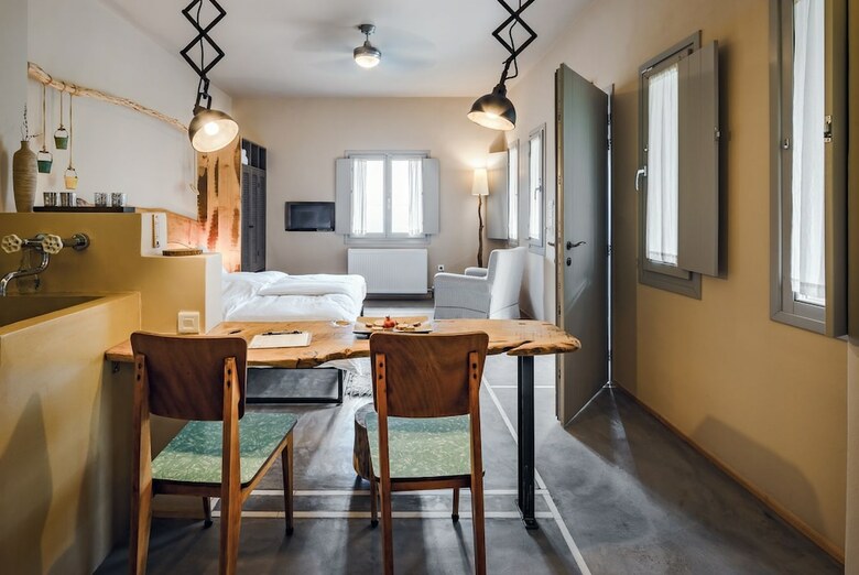 Hotel Mazaraki Guesthouse