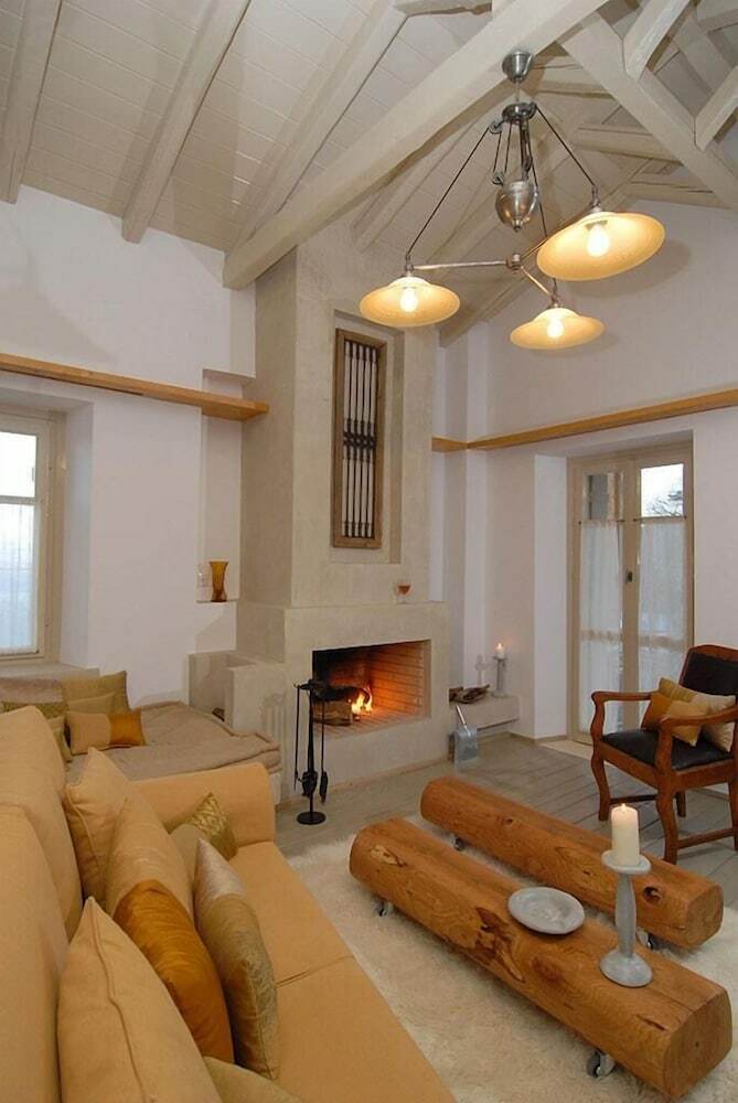 Hotel Mazaraki Guesthouse