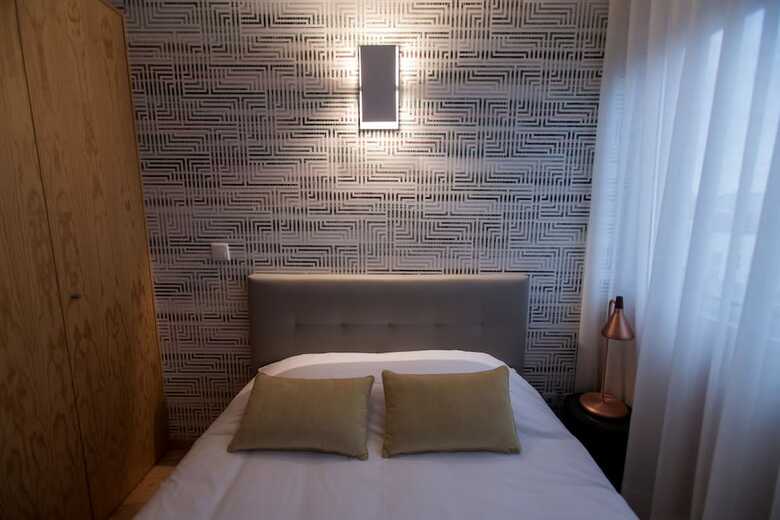 Hotel Pra�a 66 Guest House