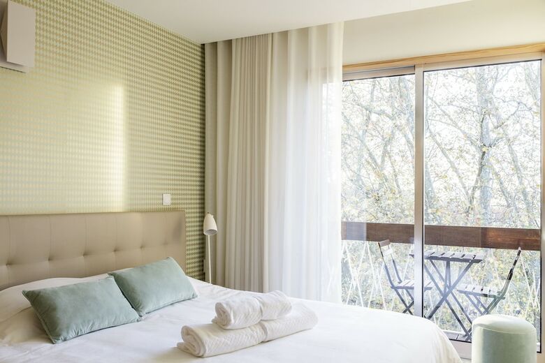 Hotel Pra�a 66 Guest House