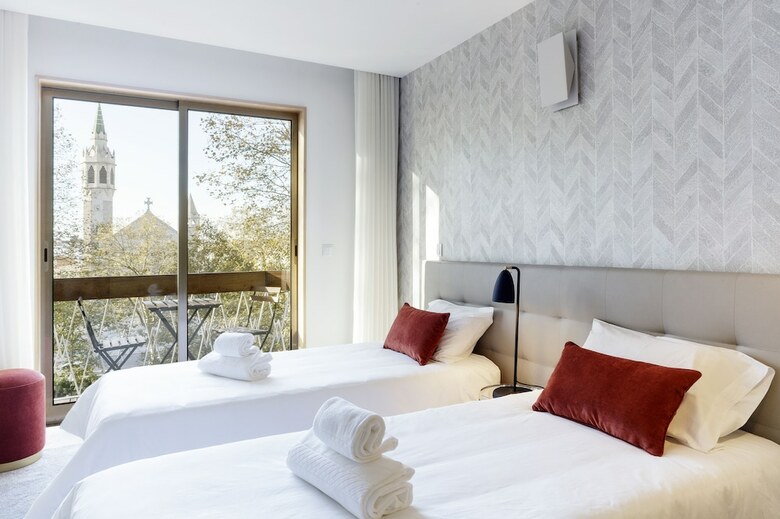 Hotel Pra�a 66 Guest House