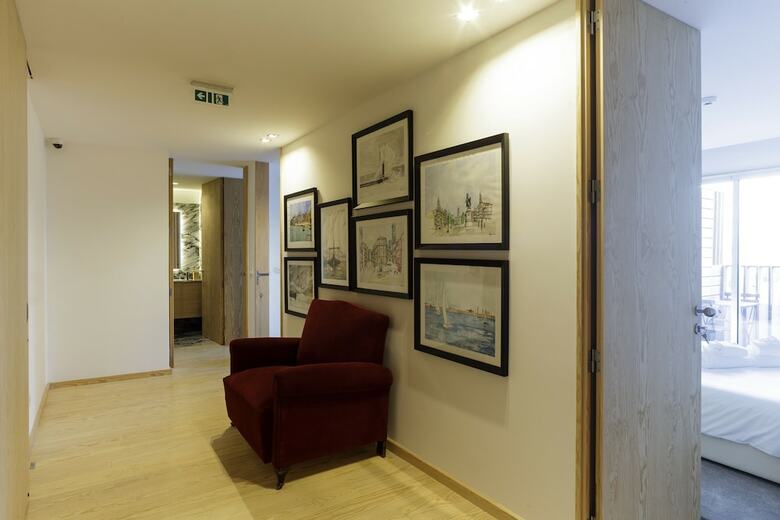 Hotel Pra�a 66 Guest House