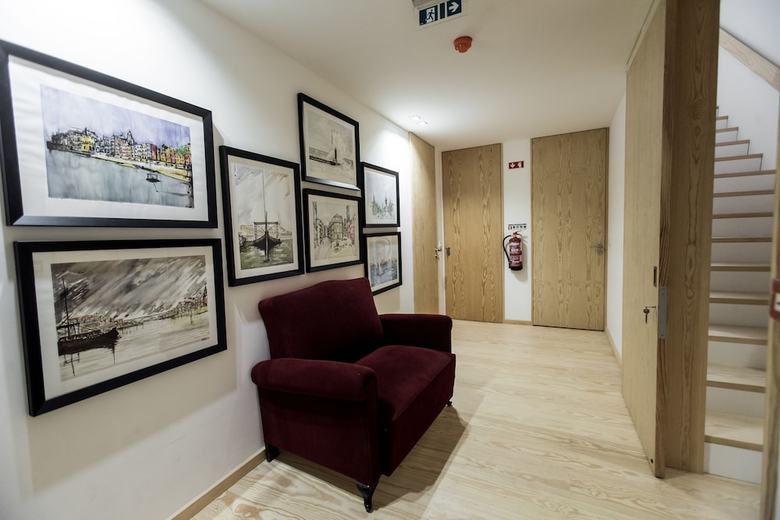 Hotel Pra�a 66 Guest House