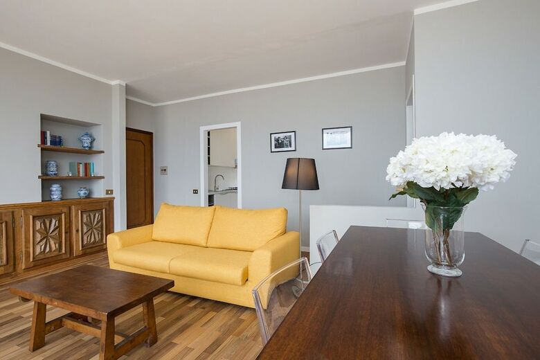 Apartamento Impero House Rent - Miralago