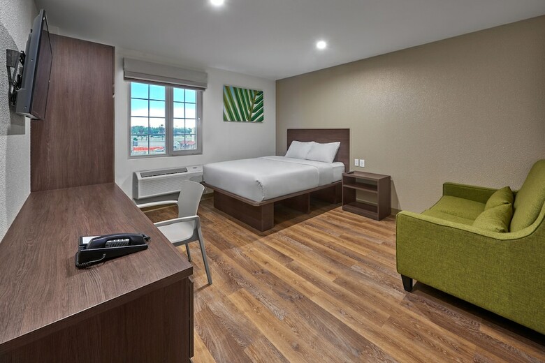 Hotel Extended Suites Celaya Galerias