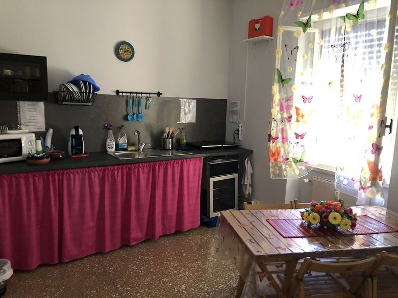Hotel Roma Sister