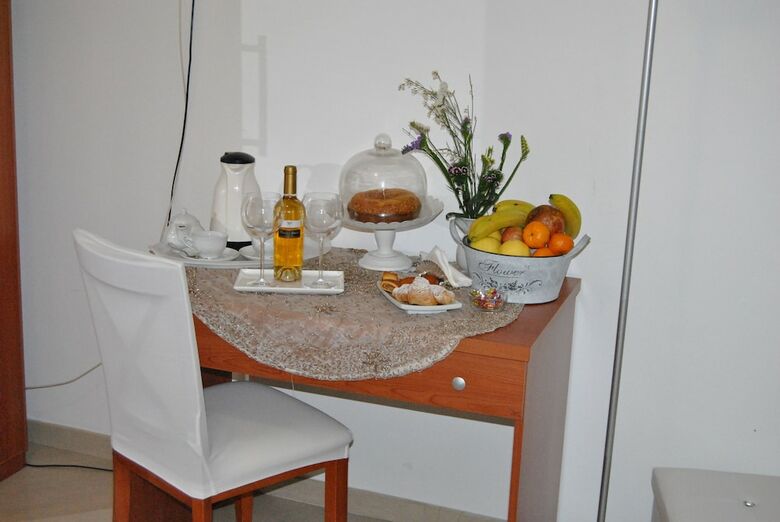 Villa Aurora B&B