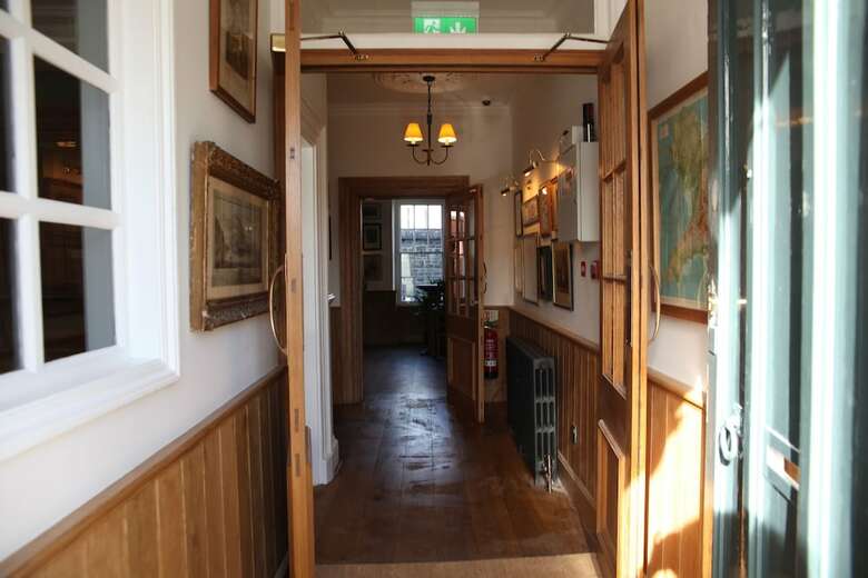 Posada The Erskine Arms