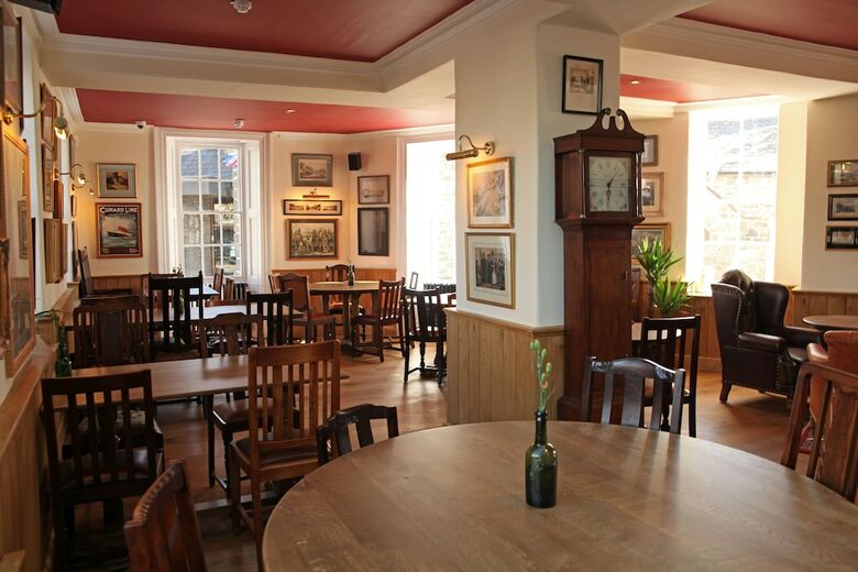 Posada The Erskine Arms