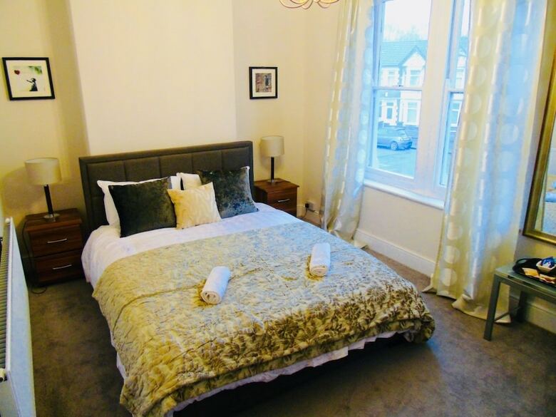 Hotel Willows - Cardiff Guest House