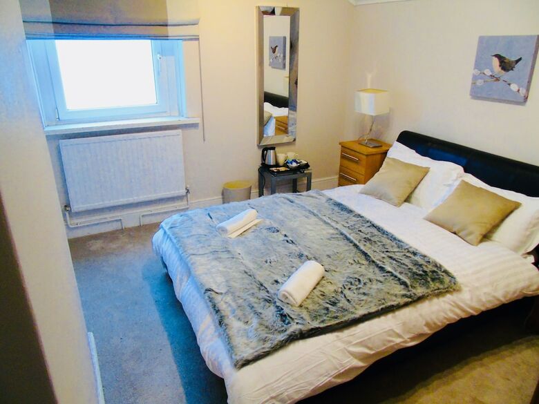 Hotel Willows - Cardiff Guest House