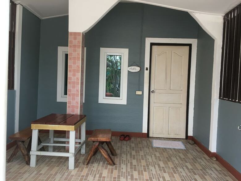 Hotel Poopreaw Resort