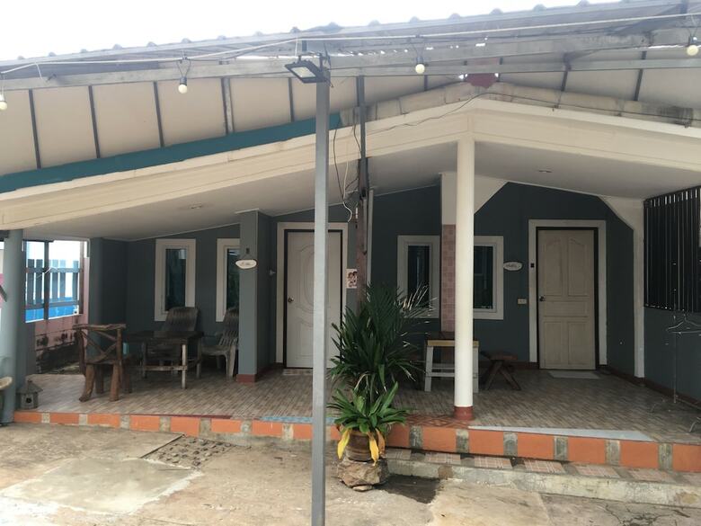 Hotel Poopreaw Resort