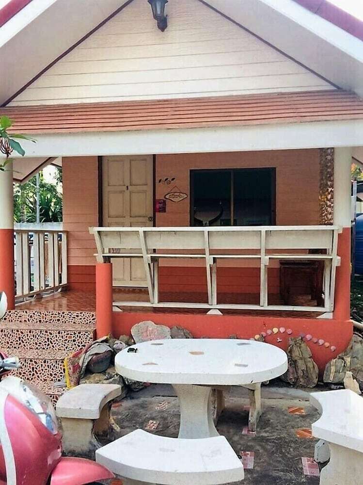 Hotel Poopreaw Resort