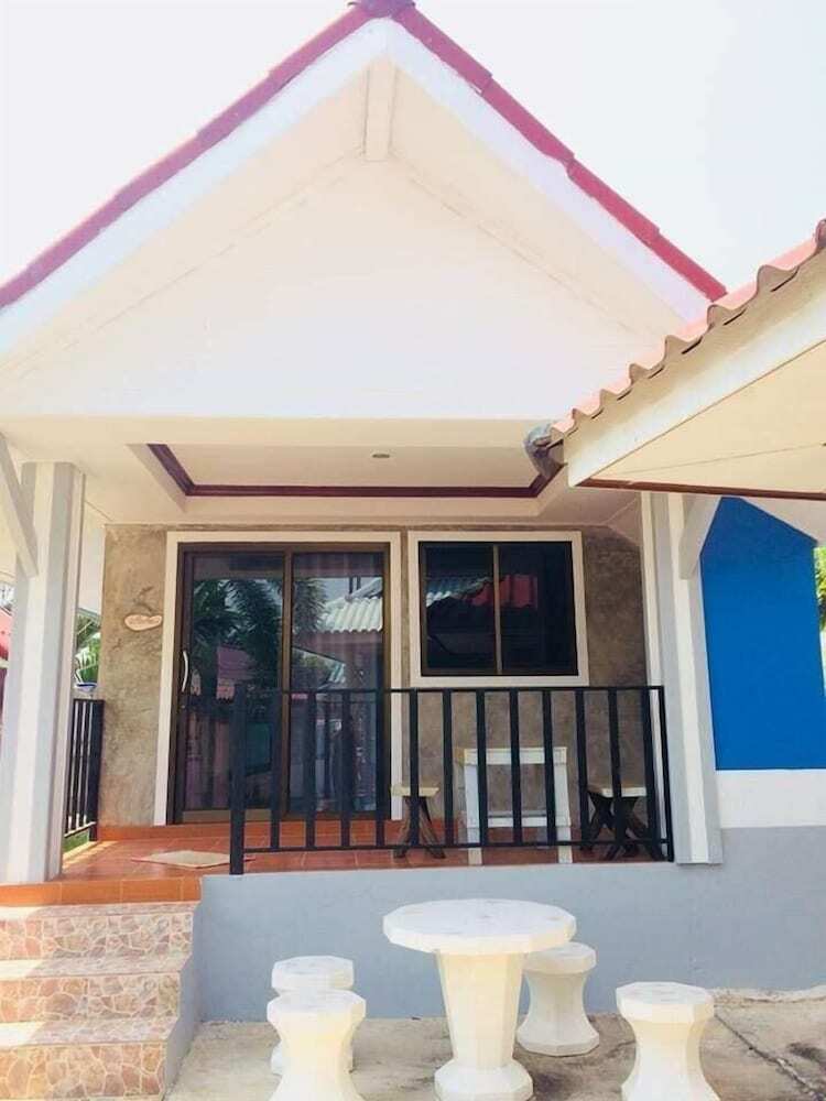 Hotel Poopreaw Resort