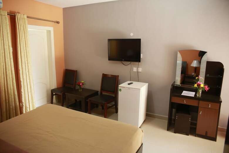 Mansea Beach Hotel And Resort
