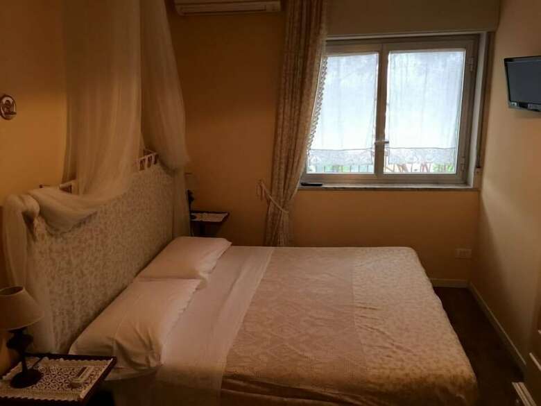 B&B Xenia