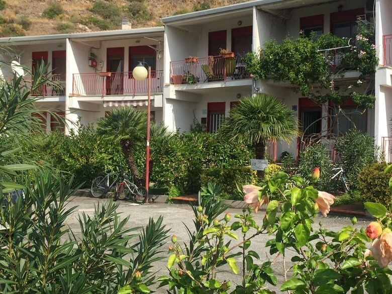 B&B Xenia