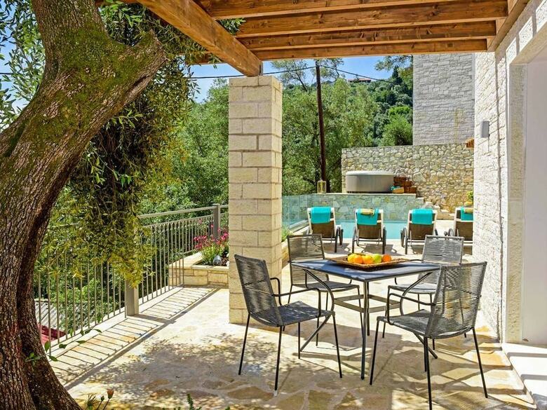 Villa Yiasemi