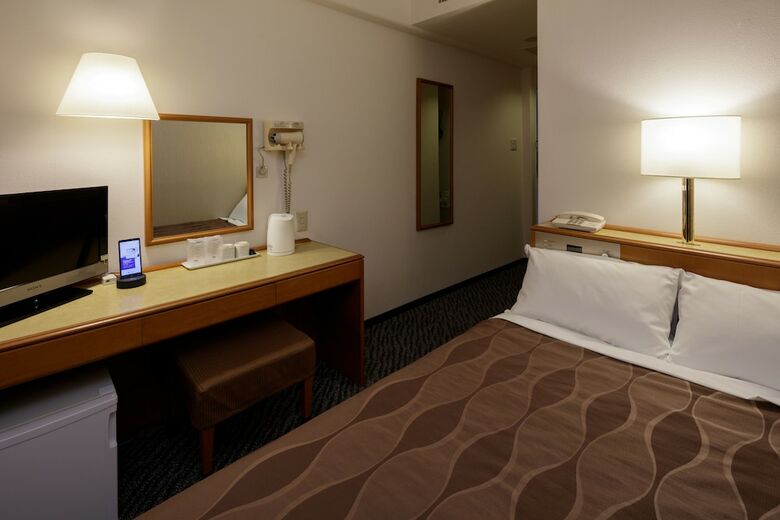 Center Hotel Narita 1