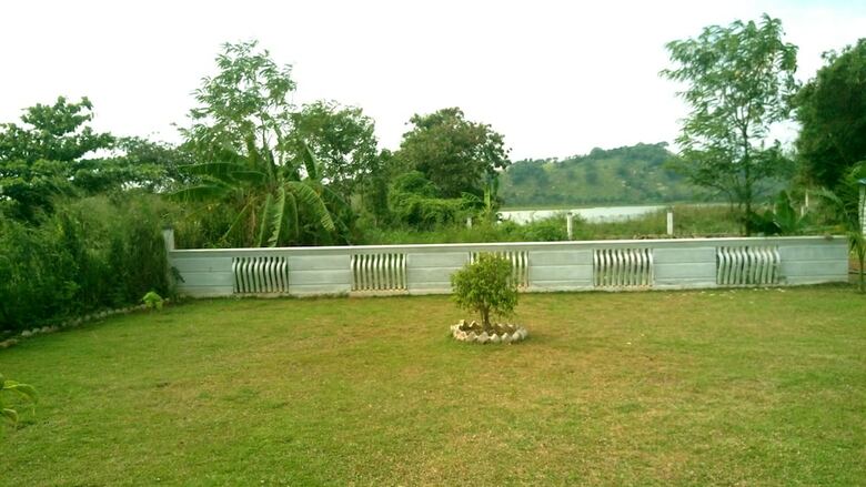 Hotel Layathraa Lake View Resort