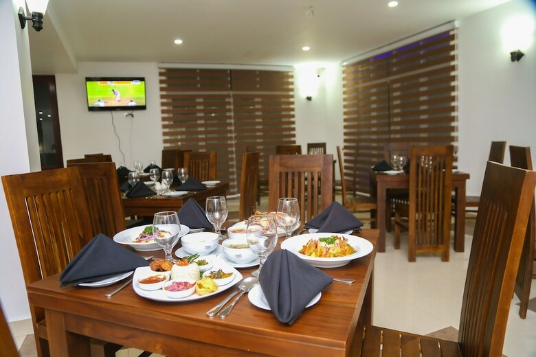 Hotel Crystal Resort Dickwella