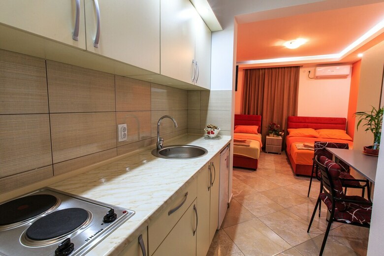 De Lux Apartments Luka