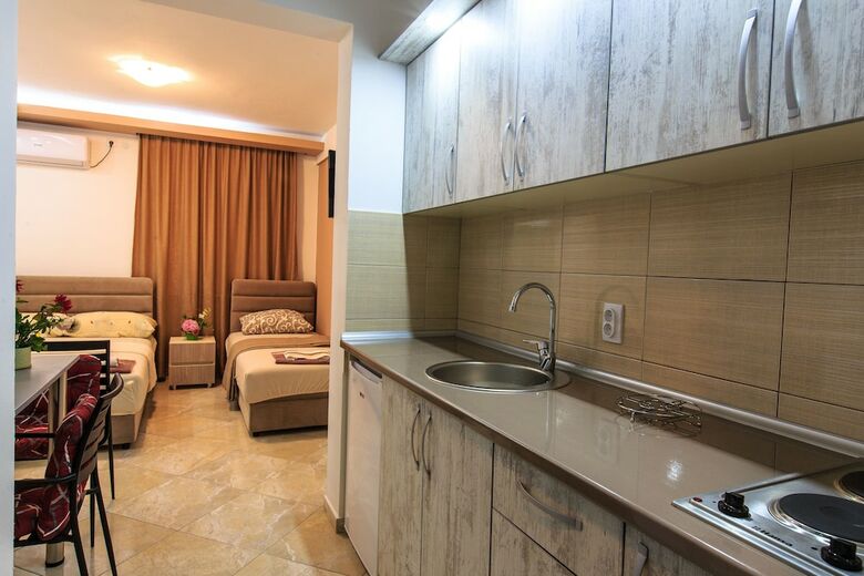 De Lux Apartments Luka