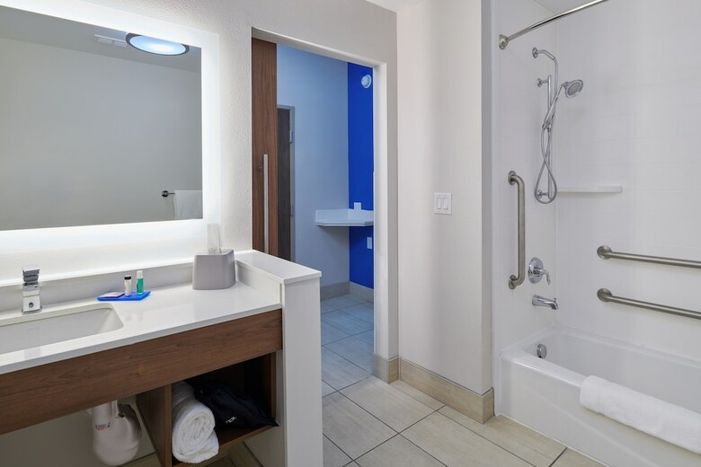 Hotel Holiday Inn Express And Suites El Paso East