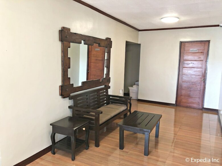 Hotel Susana's Room For Rent