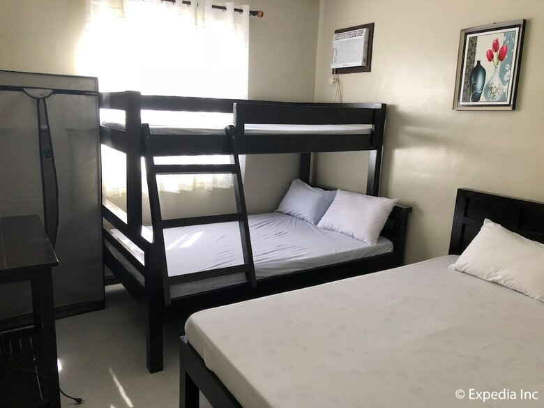 Hotel Susana's Room For Rent