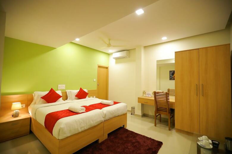 Hotel Prime Palace