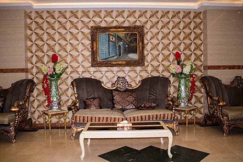 Sadan Plaza Hotel