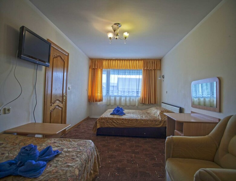 Hotel Gk Oreshnik