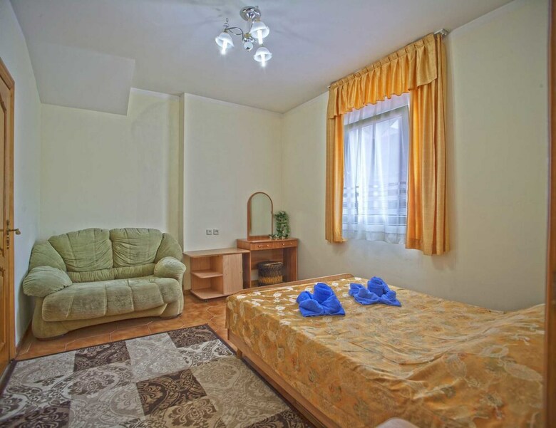 Hotel Gk Oreshnik